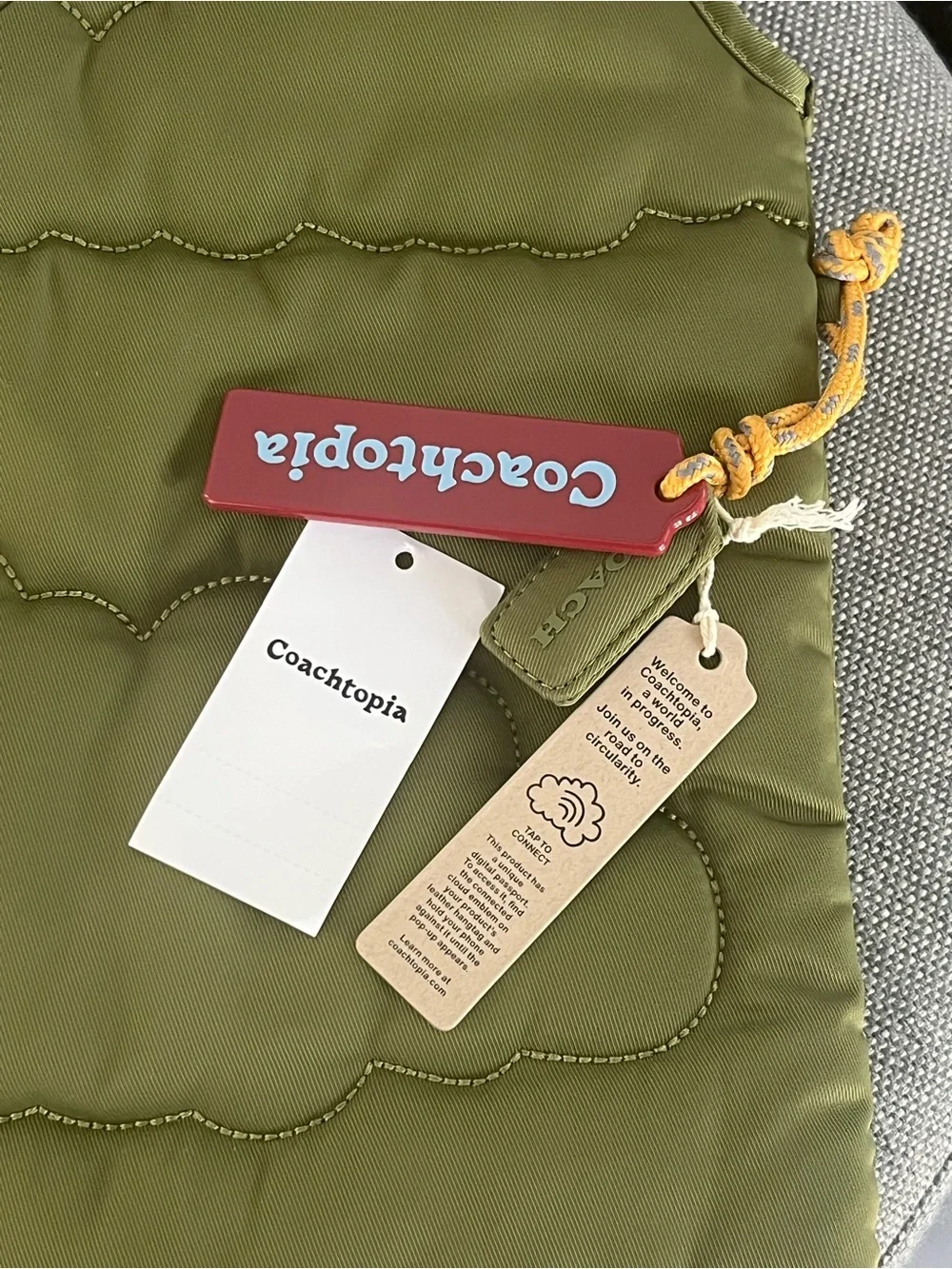RARE COACH CAOCHTOPIA LOOP TOTE WITH CLOUD QUILTING:NWT Olive Green